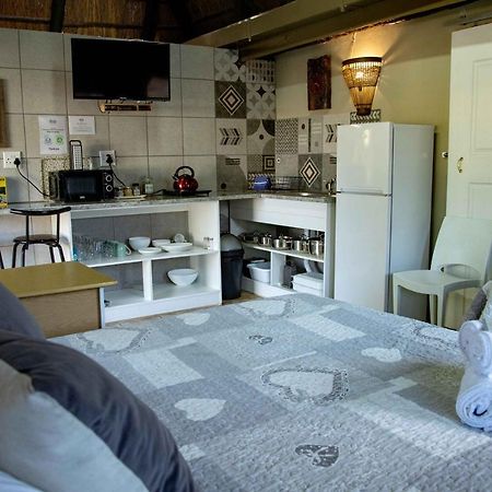 Melsetter'S Guesthouse Bloemfontein Exteriör bild