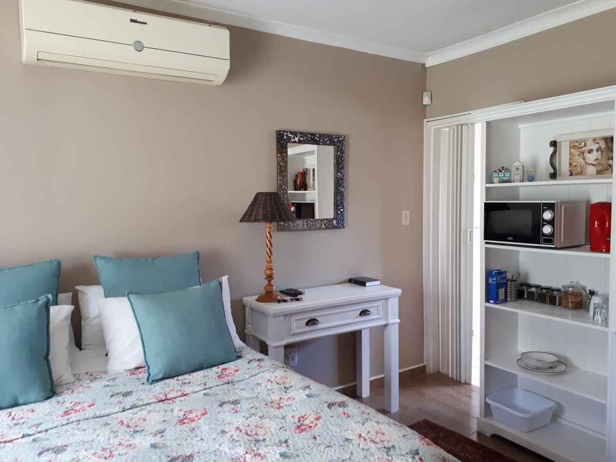 Melsetter'S Guesthouse Bloemfontein Exteriör bild