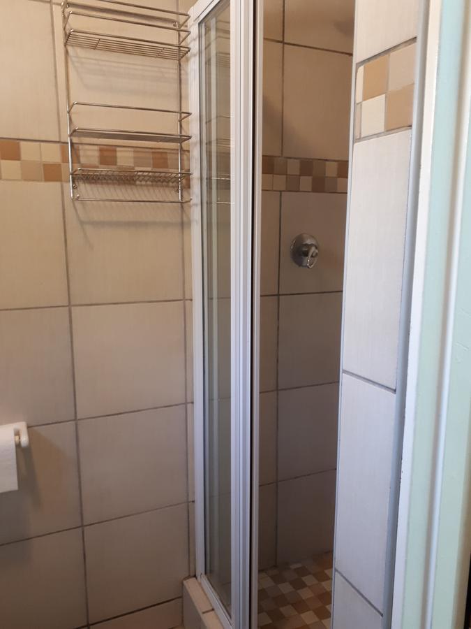 Melsetter'S Guesthouse Bloemfontein Exteriör bild