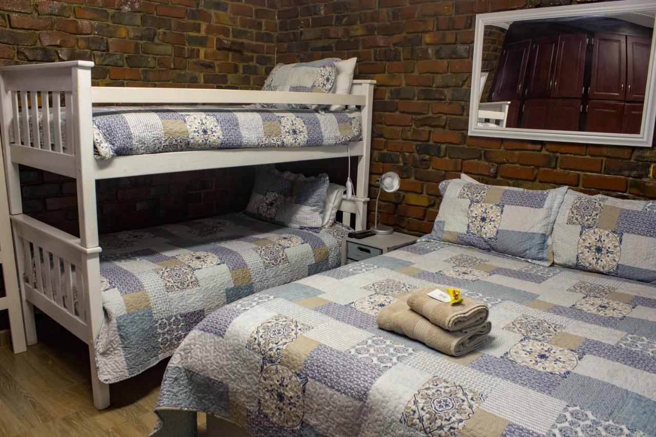 Melsetter'S Guesthouse Bloemfontein Exteriör bild